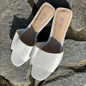 Renvy mules  size woman’s 10